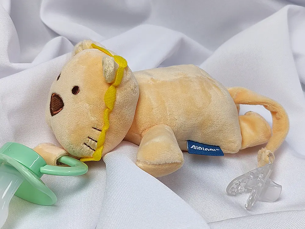 Игрушка-держатель для соски (5/9)